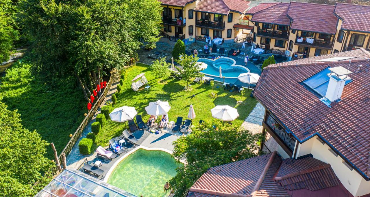 Galaxy Hotel 奇夫利克 外观 照片