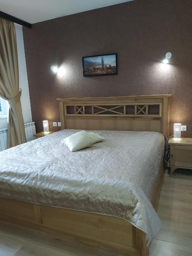 Galaxy Hotel 奇夫利克 外观 照片