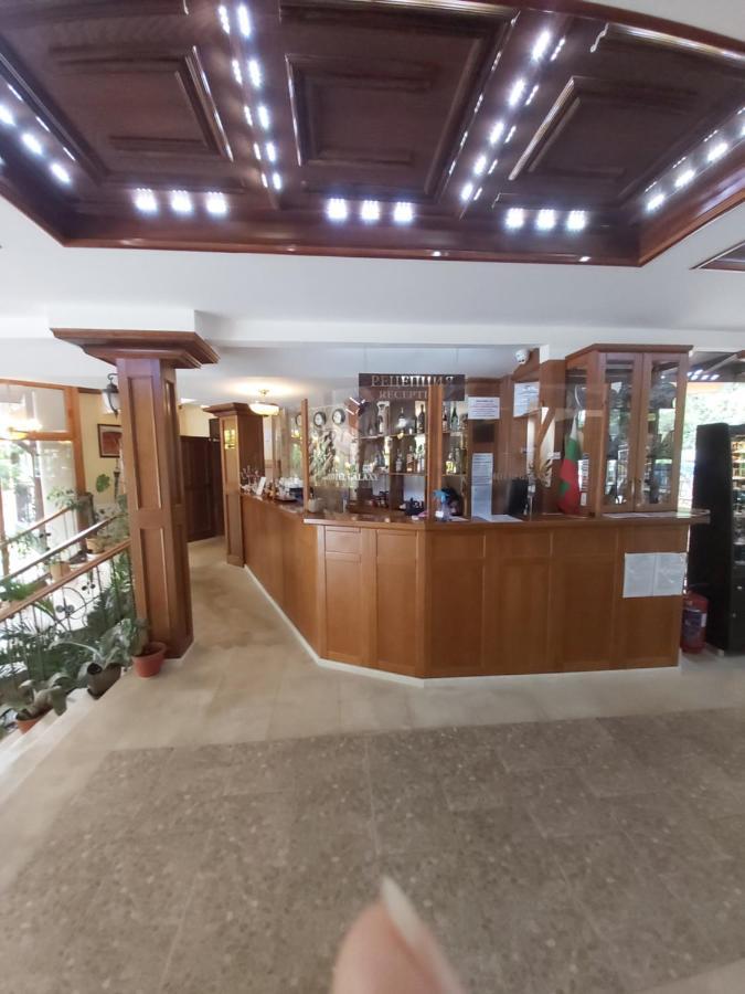 Galaxy Hotel 奇夫利克 外观 照片