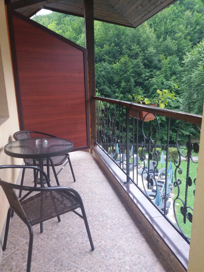 Galaxy Hotel 奇夫利克 外观 照片